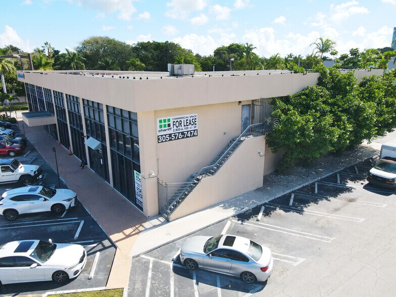 More Photos Of 5000 Biscayne Blvd, Miami Office For Lease