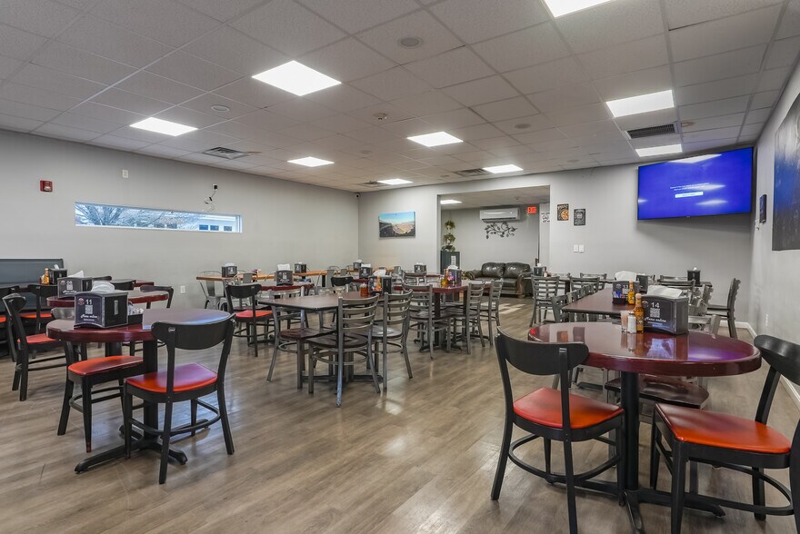 More Photos Of 77-79 Main Rd, Tiverton Restaurant For Sale