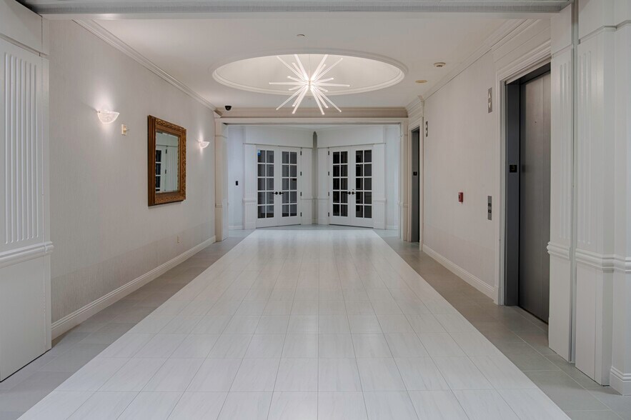 More Photos Of 5000 Legacy Dr, Plano Office For Lease