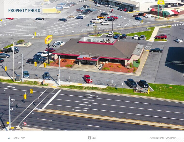 Primary Photo Of 220 Park Hills Plaza, Altoona Restaurant For Sale