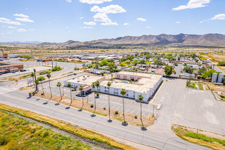 More Photos Of 5540 N Sunland Gin Rd, Eloy Hotel For Sale