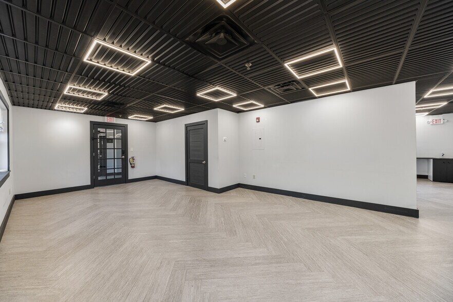 More Photos Of , New City Office For Sale