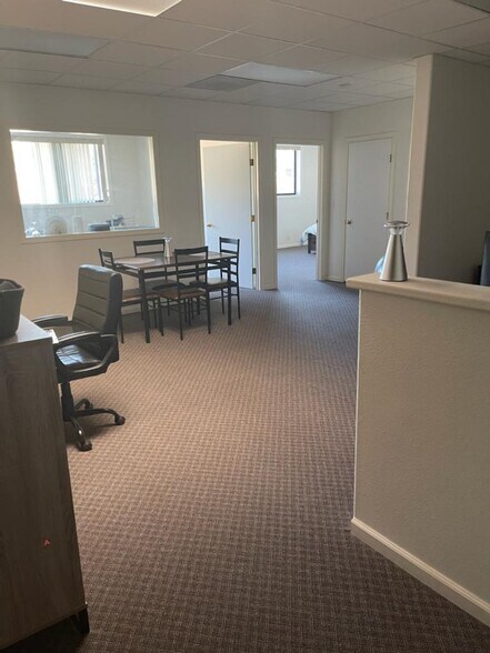 More Photos Of 13748 Center St, Carmel Valley Office Residential For Lease