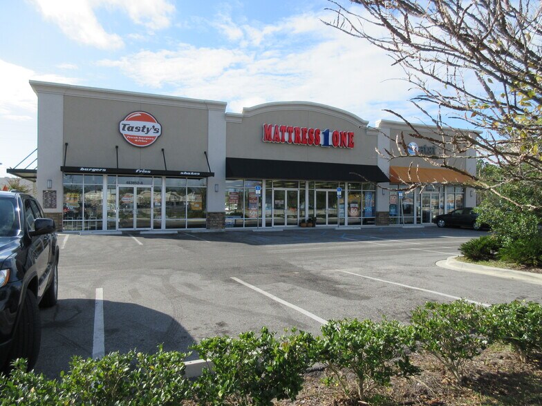 More Photos Of 463852 Sr-200, Yulee General Retail For Lease