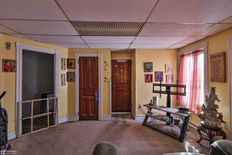 More Photos Of 1037 W Turner St, Allentown Multifamily For Sale