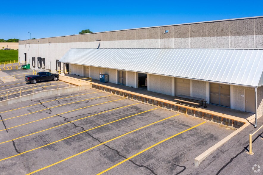 More Photos Of 2601 N 49th Ave, Minneapolis Warehouse For Lease