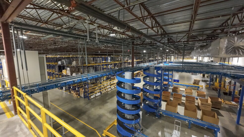 More Photos Of 10000 NW 15th Ter, Miami Industrial For Lease