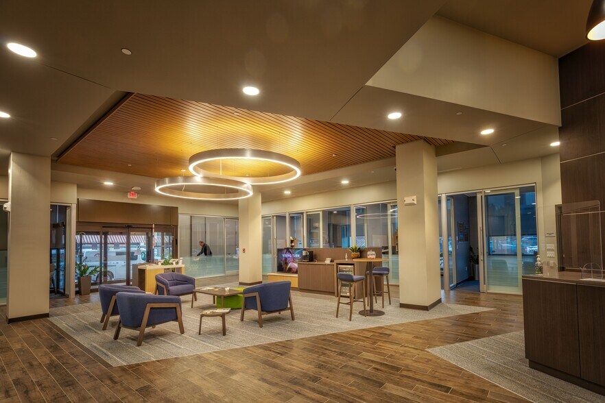 More Photos Of 633 Chestnut St, Chattanooga Loft Creative Space For Lease