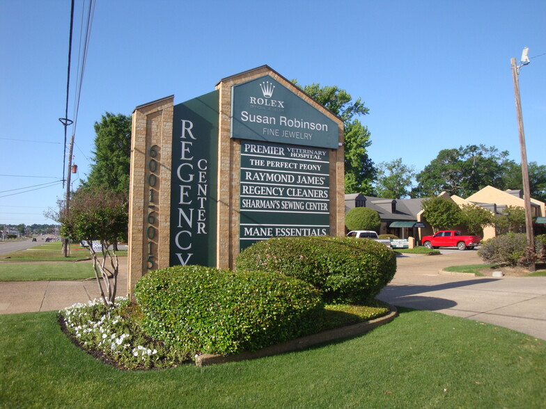 Primary Photo Of 6011 S Broadway Ave, Tyler Storefront For Lease