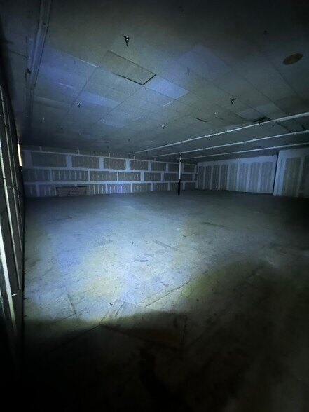 More Photos Of 1020-1112 W Main St, Gun Barrel City Freestanding For Lease