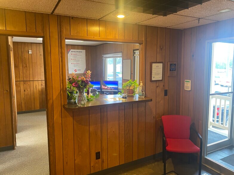 More Photos Of 6133 Aurelius Rd, Lansing Industrial For Sale