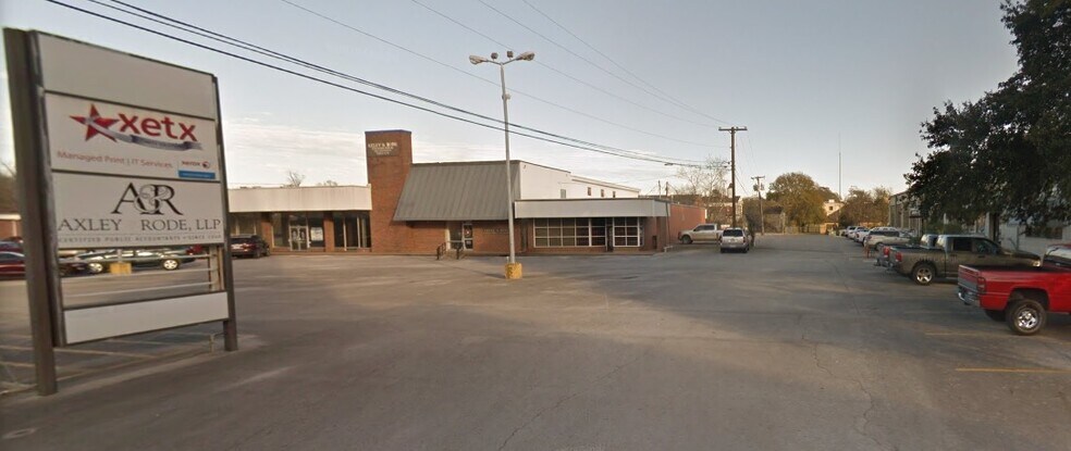 More Photos Of 420-424 N St, Nacogdoches, TX 75961 St, Nacogdoches Storefront For Lease