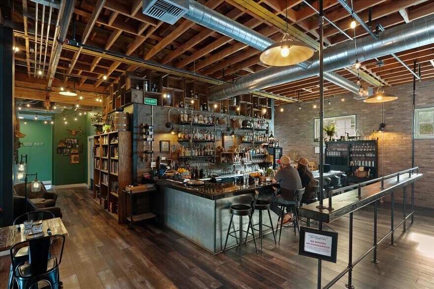 More Photos Of 2037 W Woodin Ave, Chelan Restaurant For Sale