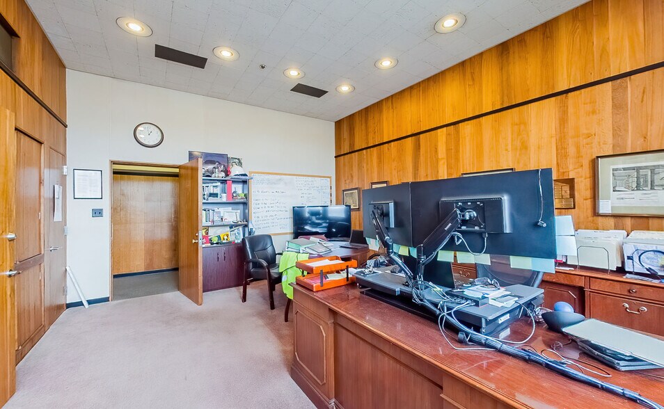 More Photos Of 480 W 5th St, Bloomsburg Manufacturing For Sale