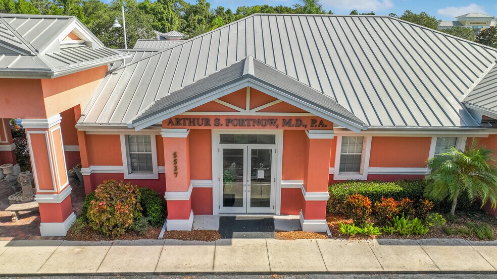 More Photos Of 5531-5539 Marquesas Cir, Sarasota Medical For Sale