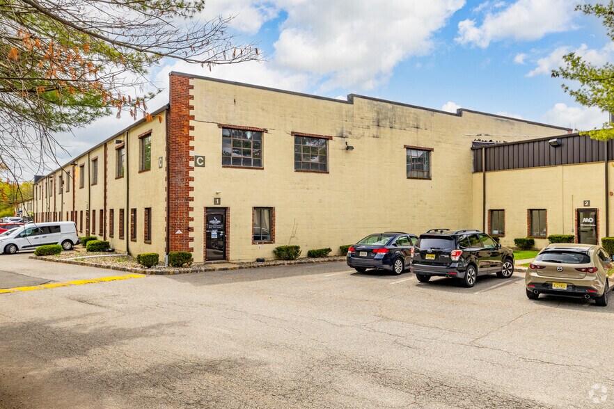 More Photos Of 9 Whippany Rd, Whippany Unknown For Lease