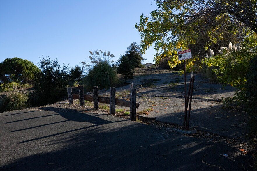 More Photos Of San Pablo Ave, San Pablo Land For Sale