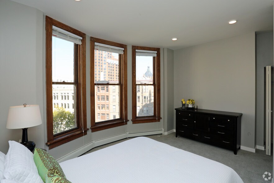 More Photos Of 135 W Wells St, Milwaukee Coworking Space