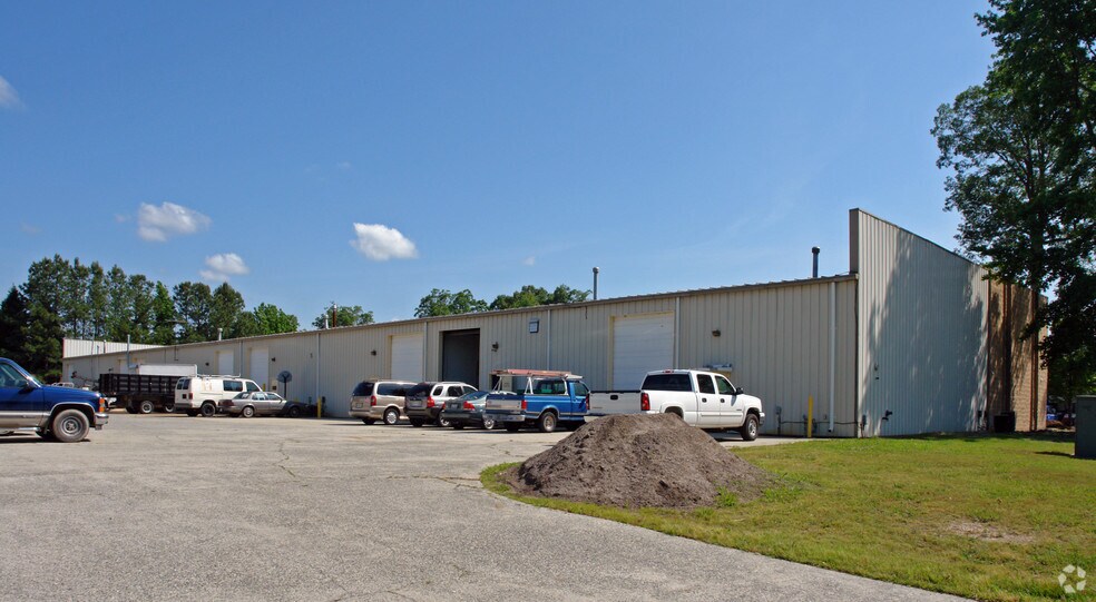More Photos Of 11839-11843 Canon Blvd, Newport News Light Manufacturing For Sale
