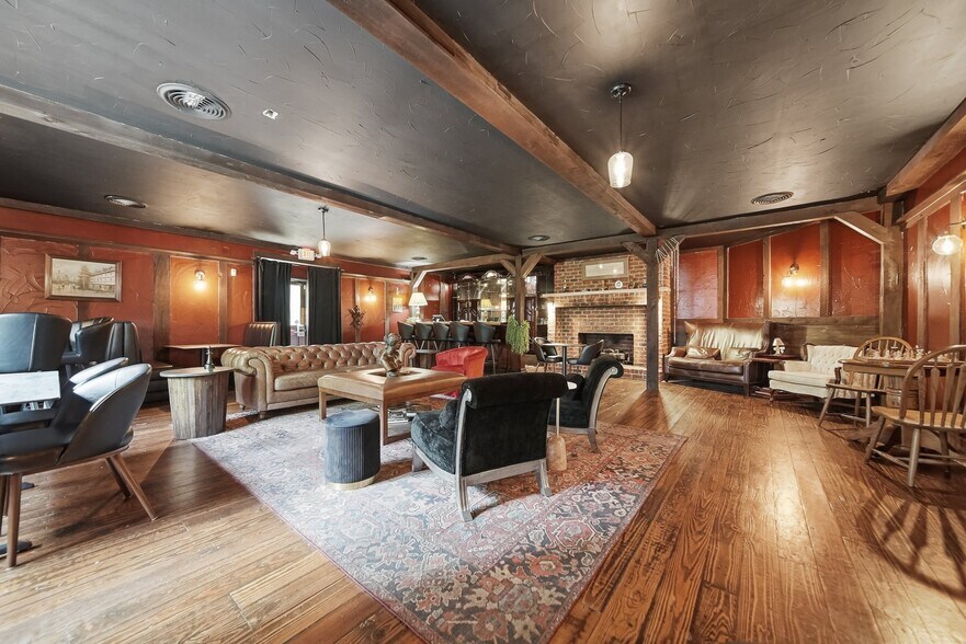 More Photos Of 2289 Saint Paul's Church Rd, Newton Restaurant For Sale