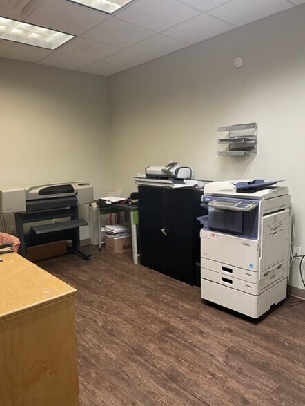More Photos Of 505 Aero Dr, Shreveport Manufacturing For Sale