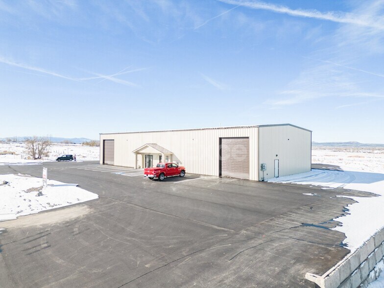 Primary Photo Of 3785 Old 91 Ste 2 hwy, Enoch Industrial For Lease