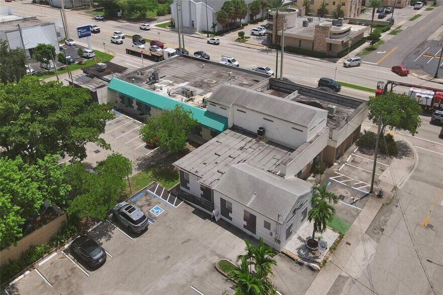 More Photos Of 201-211 E Hallandale Beach Blvd, Hallandale Beach Medical For Lease