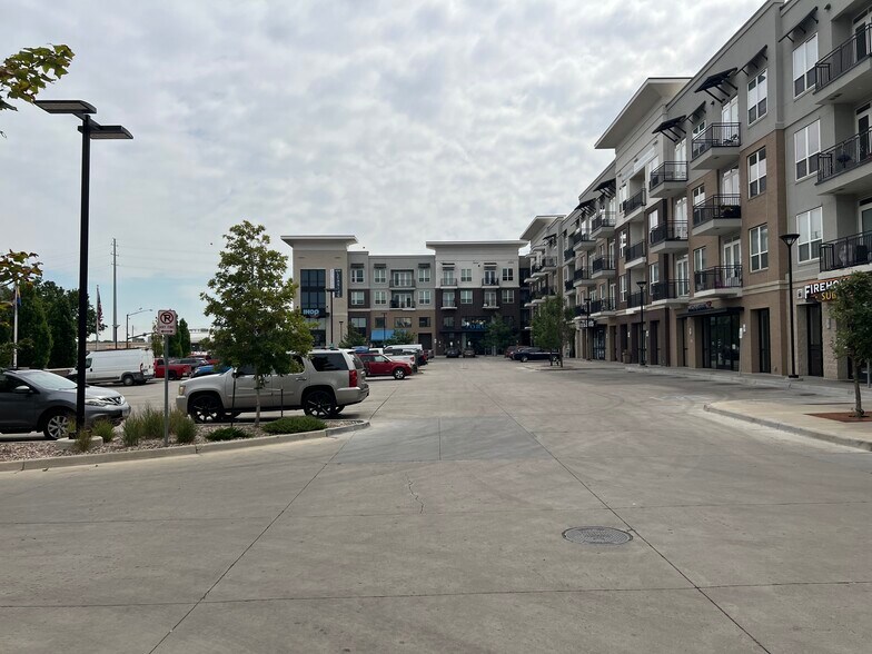 More Photos Of 13650 E Colfax Ave, Aurora Apartments For Lease