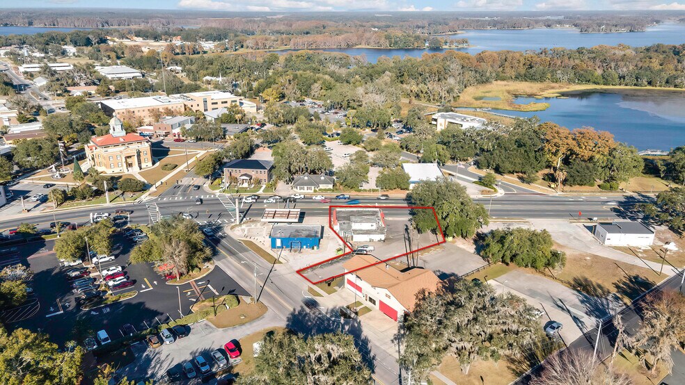 More Photos Of 104 S US Highway 41, Inverness Restaurant For Sale