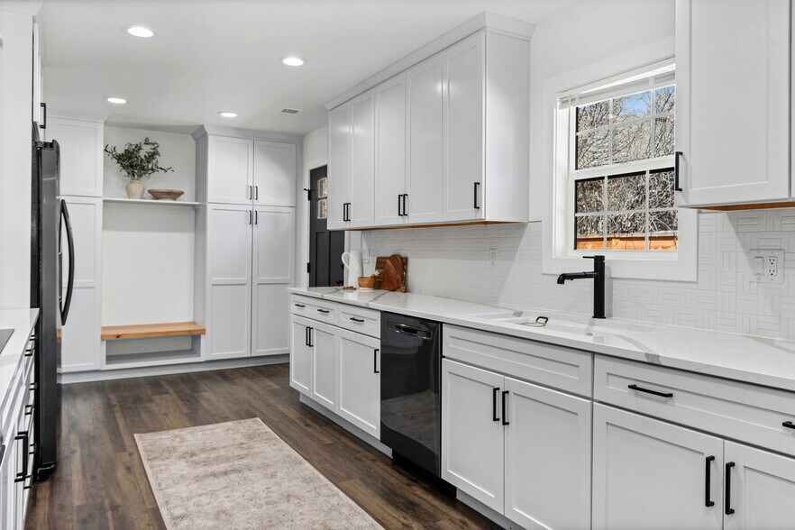 More Photos Of 310 E Prospect Rd, Fort Collins Office For Sale