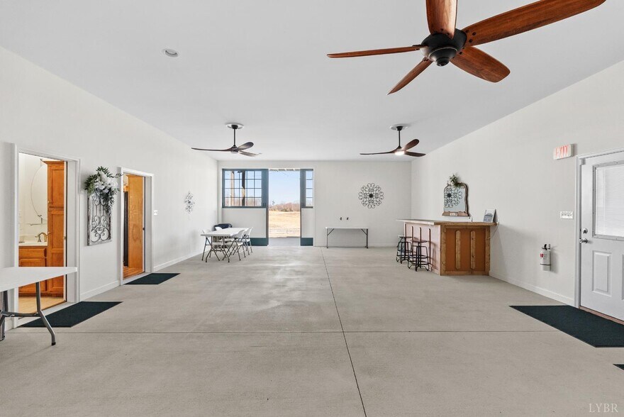 More Photos Of 1433 Piney Mountain Rd, Appomattox Specialty For Sale