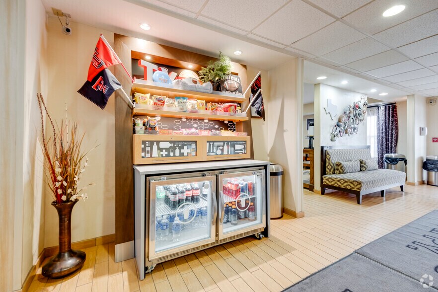 More Photos Of 4003 S Loop 289, Lubbock Hotel For Sale