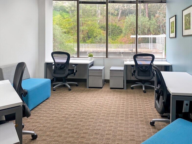 More Photos Of 609 Deep Valley Dr, Rolling Hills Estates Coworking Space