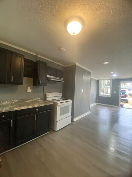 More Photos Of 1001 W Orange s 1001-1003-1005 W Orange st, Fayetteville Apartments For Sale