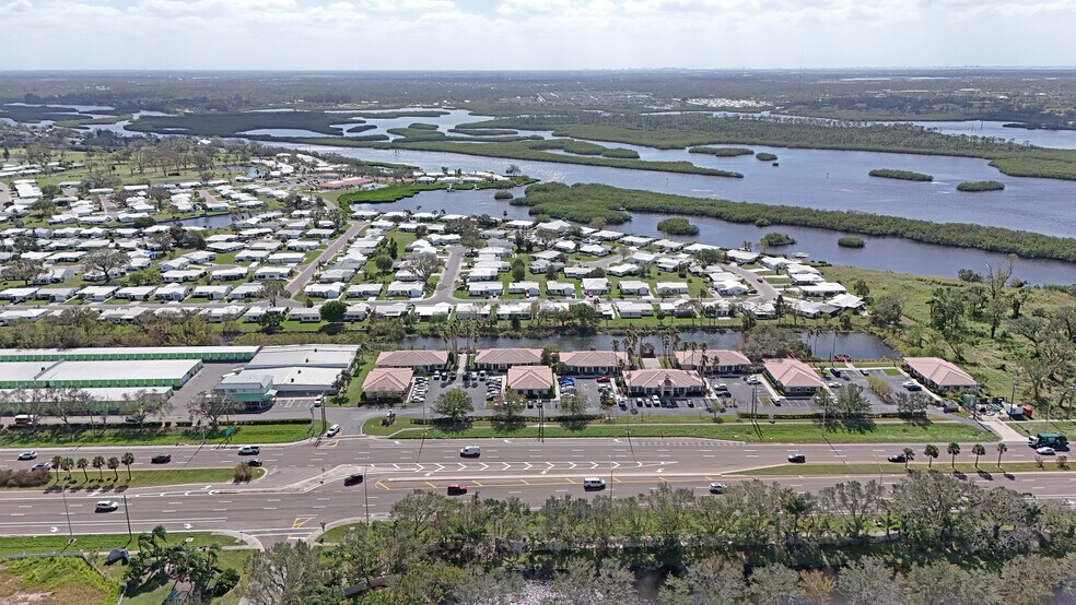 More Photos Of 3950 Sr-64 E, Bradenton Medical For Sale