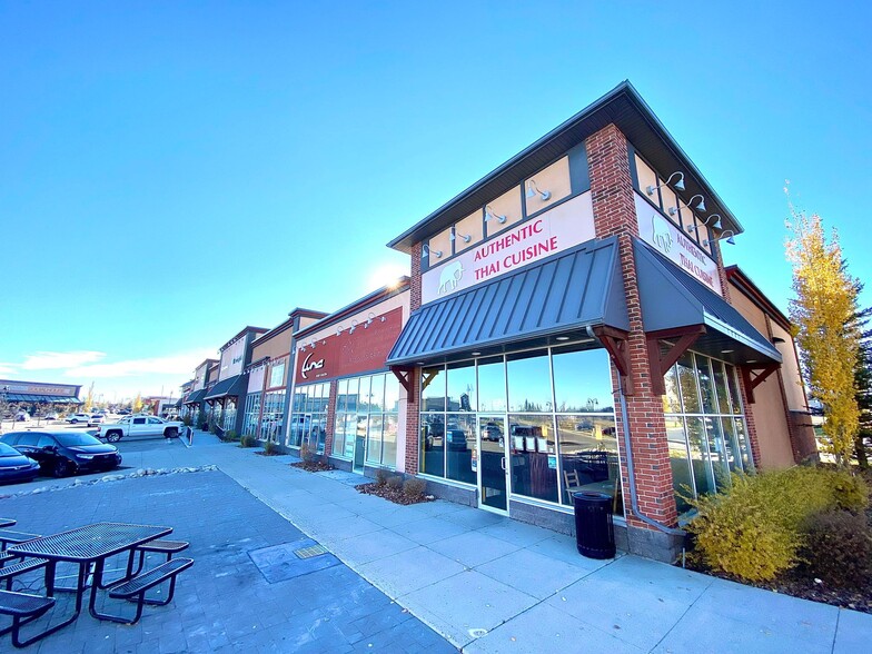More Photos Of 175 Chestermere Station Way, Chestermere Storefront For Lease