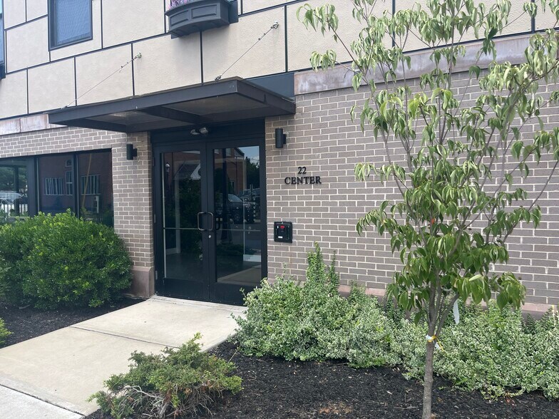 More Photos Of 22 Center St, Metuchen Apartments For Sale