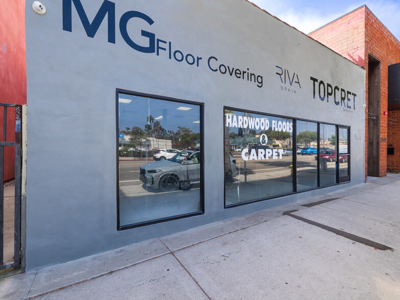 Primary Photo Of 2636 Lincoln Blvd, Santa Monica Storefront Retail Residential For Sale