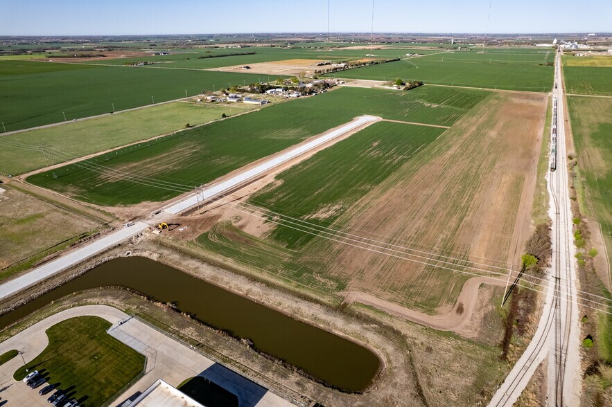More Photos Of 135th, Maize Land For Sale