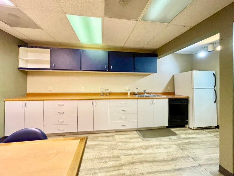 More Photos Of 2850 W Serendipity Cir, Colorado Springs Medical For Sale