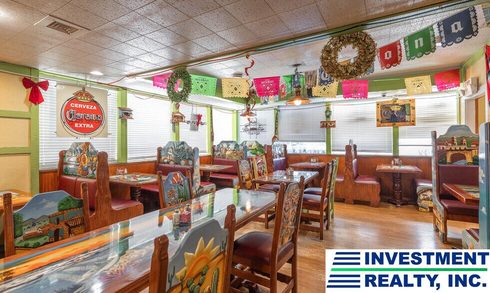 More Photos Of 121 Howard Johnson, Rolla Restaurant For Sale