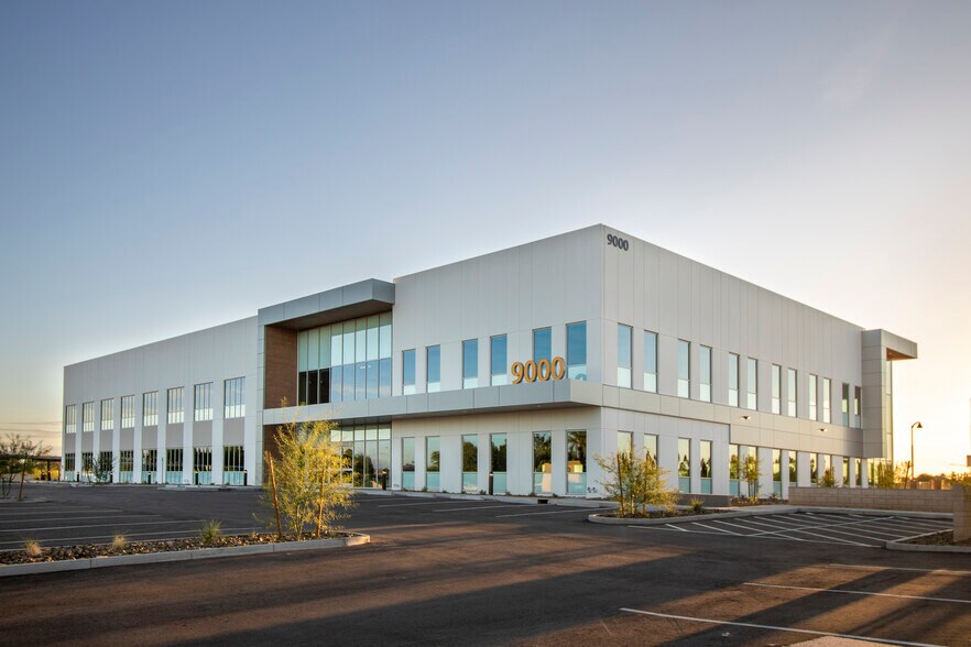 More Photos Of 9000 W Thunderbird Rd, Peoria Medical For Lease