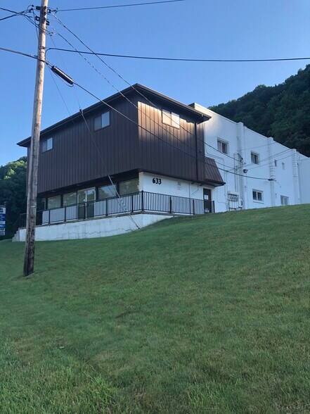 More Photos Of 633 Long Run Rd, Mckeesport Office For Lease