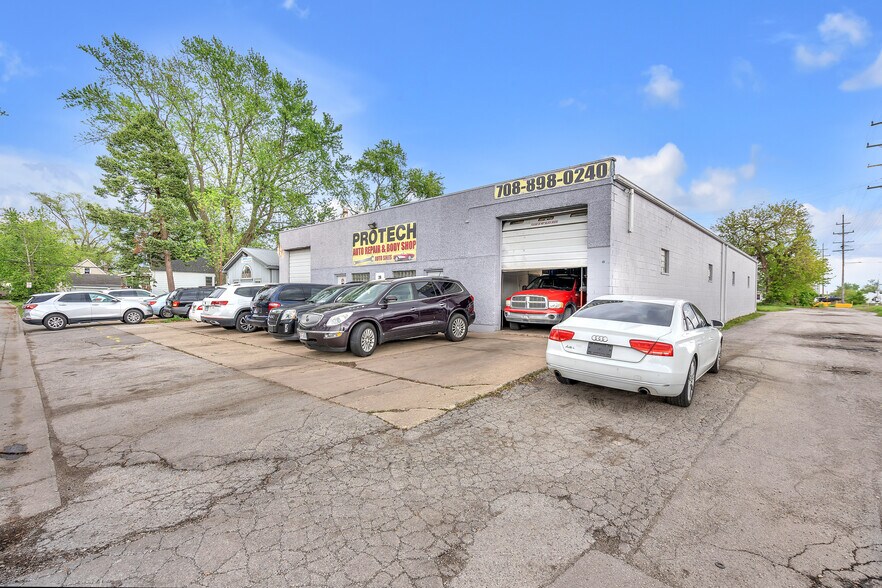 More Photos Of 26 E 34th Pl, Steger Auto Repair For Lease