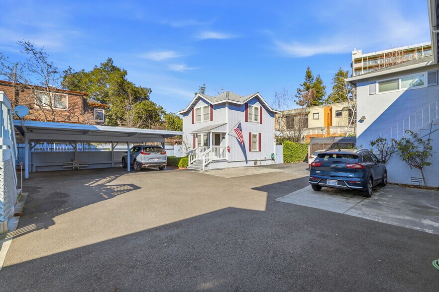 More Photos Of 809--823 Cowper St, Palo Alto Apartments For Sale