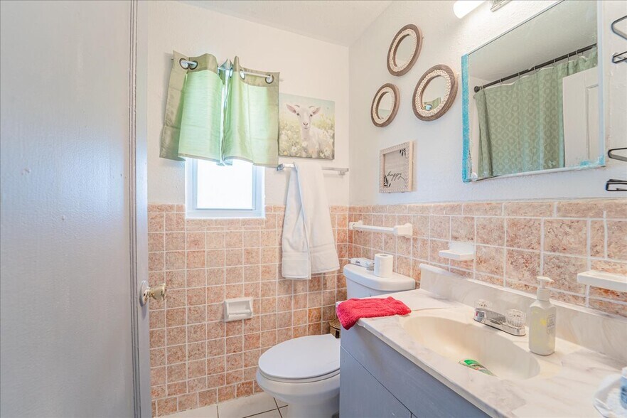 More Photos Of 216 NE 18th Ave, Pompano Beach Apartments For Sale