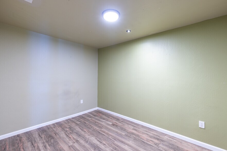 More Photos Of 7106 Bodega Ave, Sebastopol Storefront For Sale