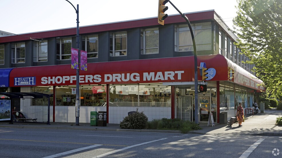 More Photos Of 6305-6325 Fraser St, Vancouver Storefront Retail Office For Lease