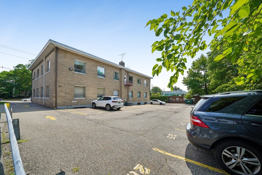 More Photos Of 616 E Palisade Ave, Englewood Cliffs Office For Sale
