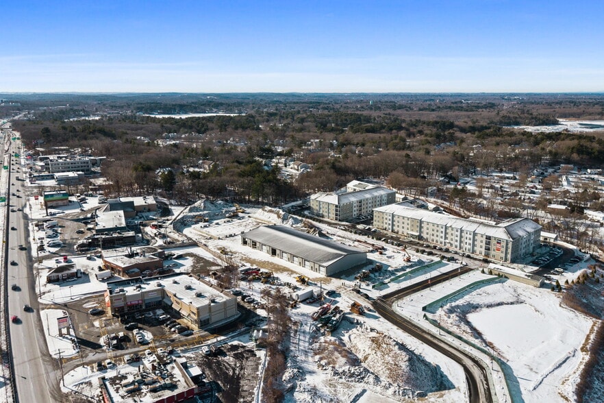 More Photos Of 128 Newbury St, Peabody Unknown For Lease